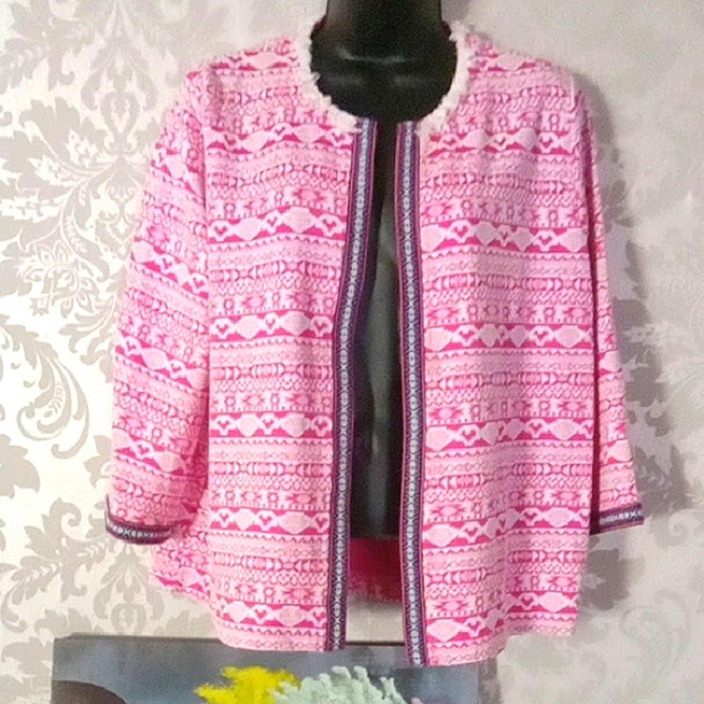 Valerie Stevens Pink and White Patterned Blazer - Picture 2 of 6